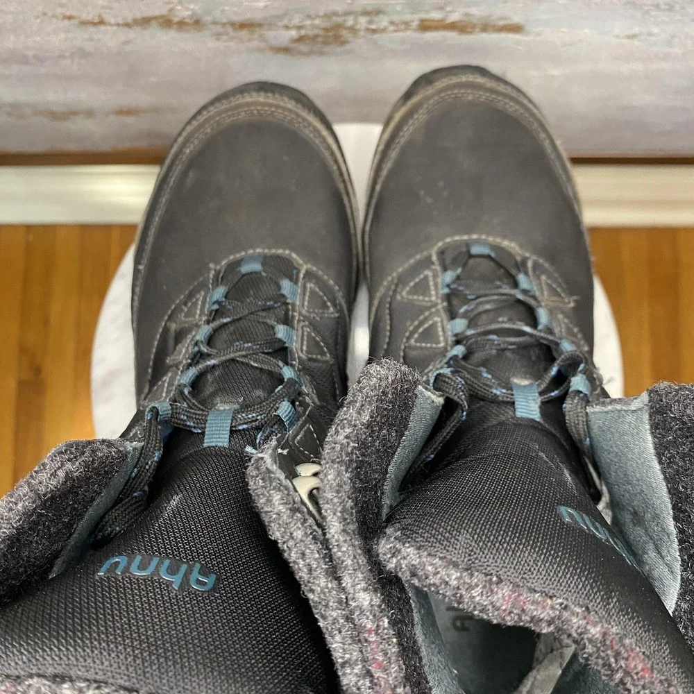 Ahnu snow boots
